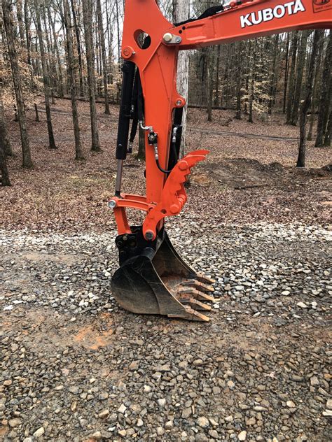 how to use the thumb on a kubota mini excavator|kubota kx018 thumb kit.